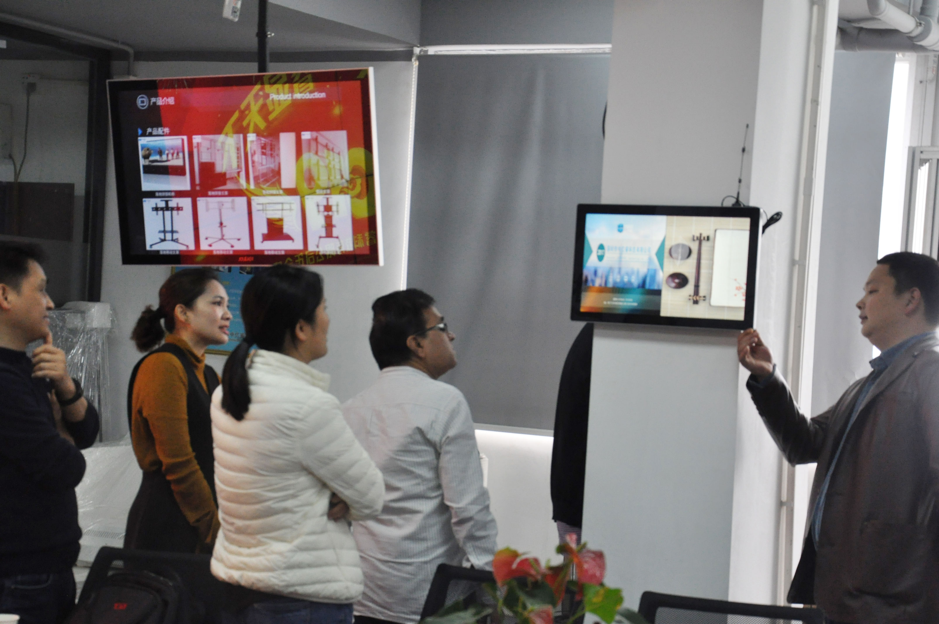 中億?？蛻粢?jiàn)證