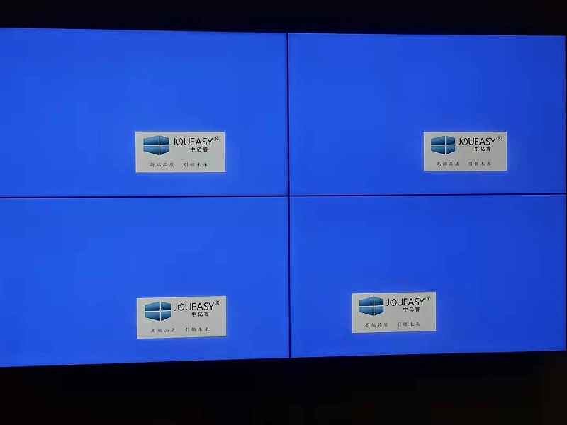 55寸拼接屏入駐深圳光明北橋黨群服務(wù)中心會議室項(xiàng)目安裝現(xiàn)場